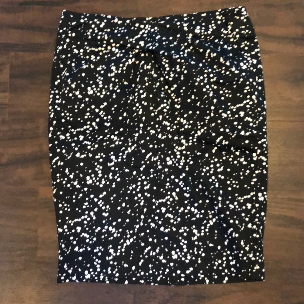 Michael Kors black with white skirt size 10